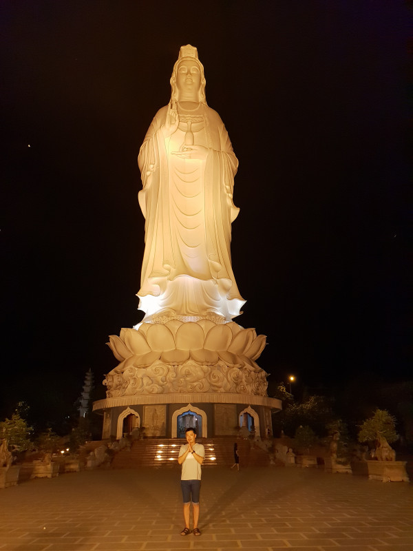 #영흥사 밤에 저희는 갔어용^^